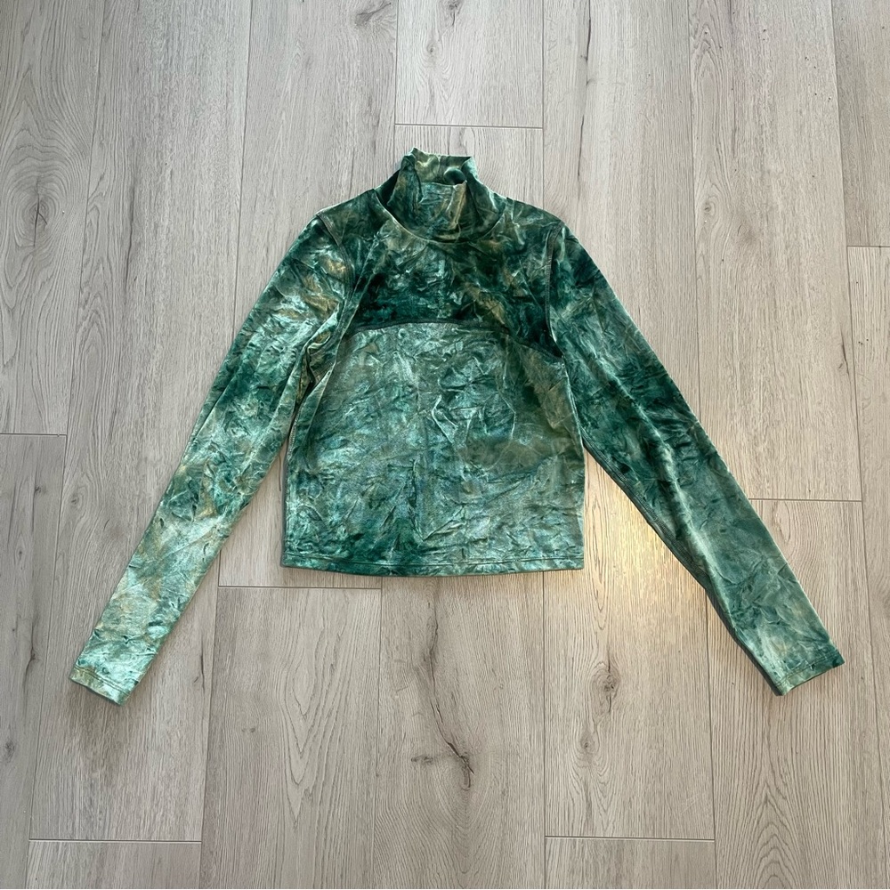 Wilfred Green Marble Tie-Dye Long Sleeve Top